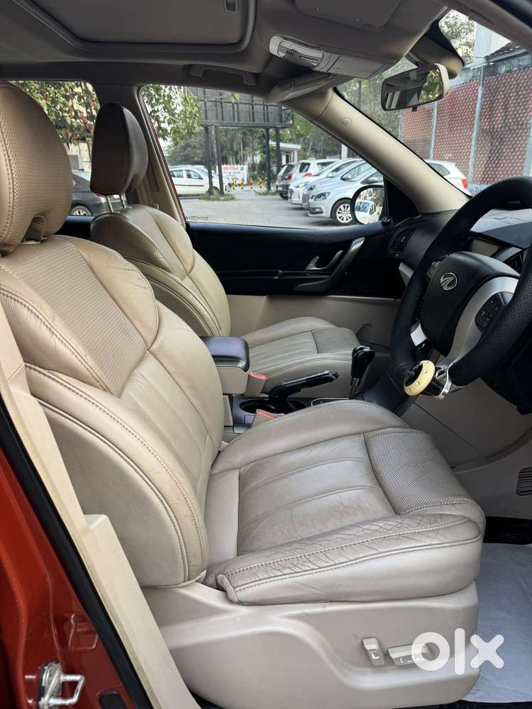 Mahindra Xuv500 At W10 Fwd, 2016, Diesel