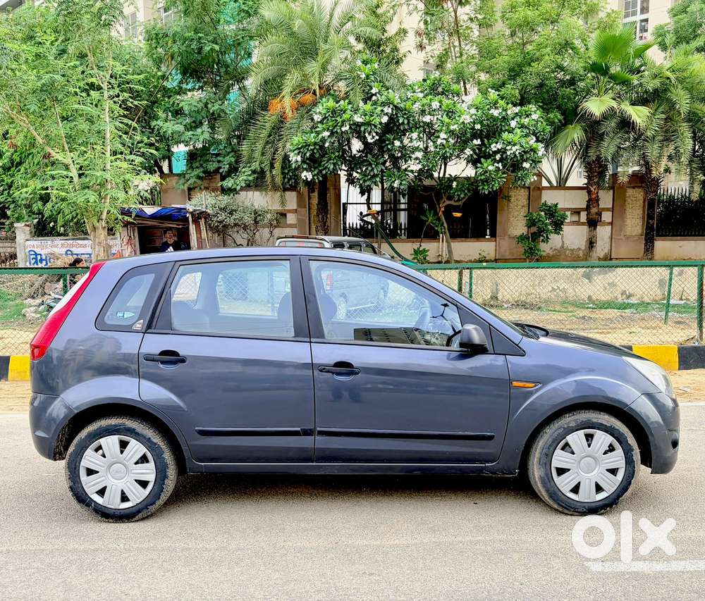 Ford Figo 1.5d Titanium Mt, 2010, Petrol