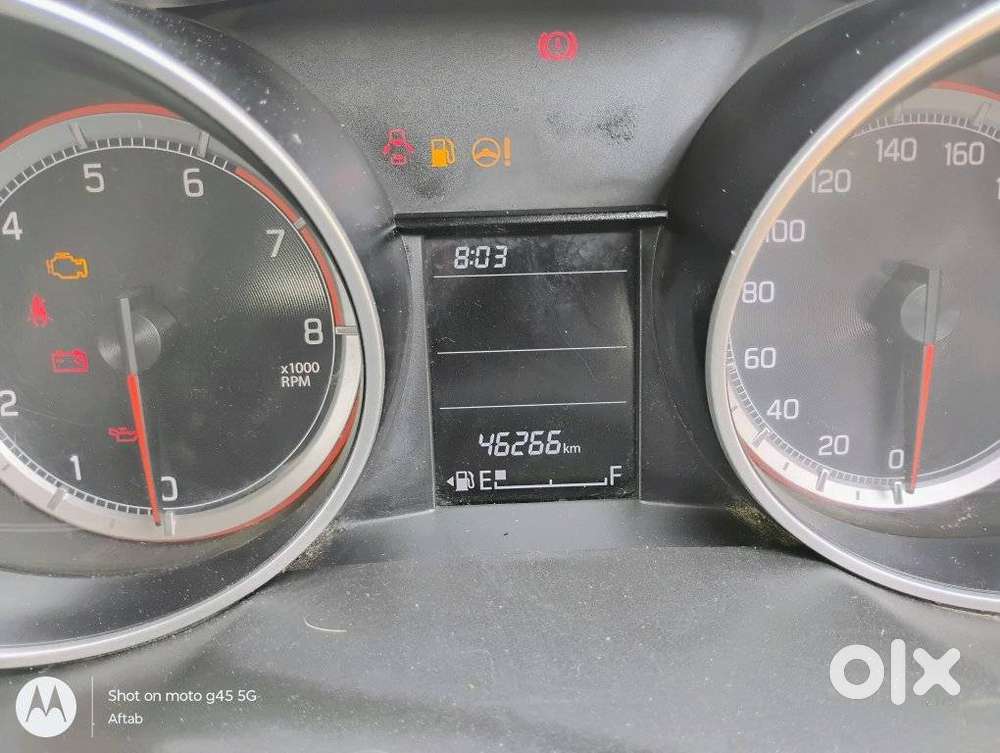 Maruti Suzuki Swift Vxi + Manual, 2019, Petrol