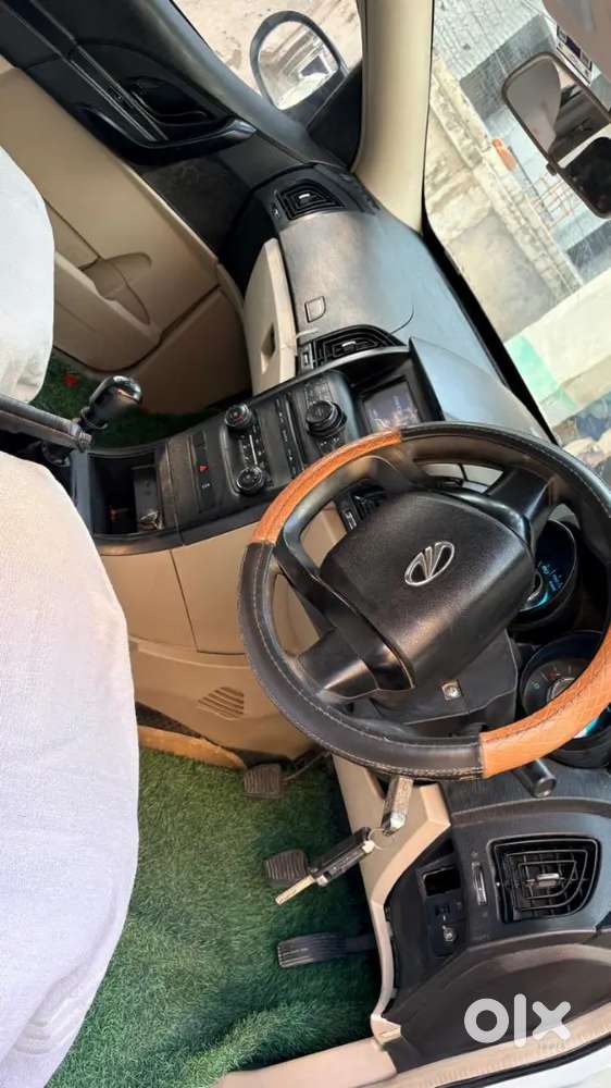Mahindra Xuv500 2018 Diesel 79000 Km Driven