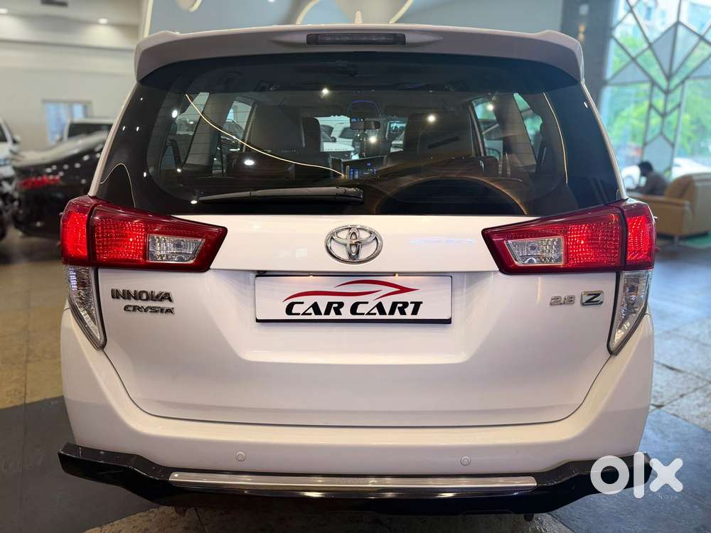 Toyota Innova Crysta 2.8z Automatic, 2017, Diesel