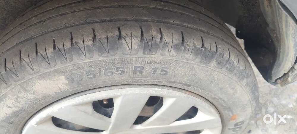 Gadi M Koi Kami Nahi H