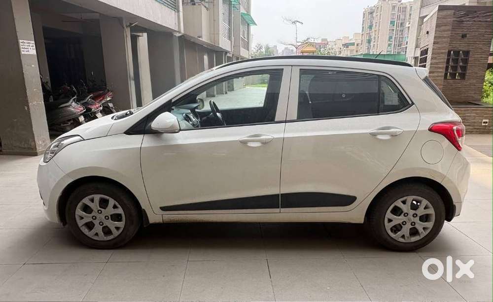 Hyundai Grand I10 1.2 Kappa Sportz Option, 2016, Petrol