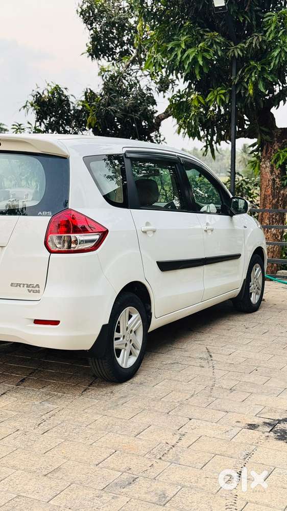 2013 Maruti Ertiga Vdi Diesel Just 75000 Km Only No Replacement