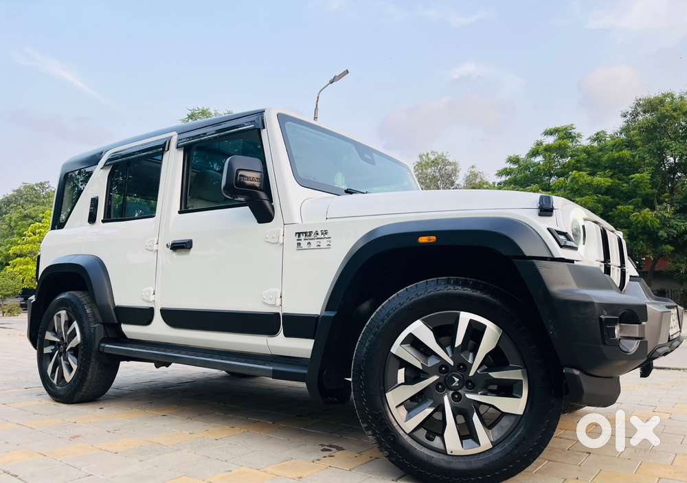 Mahindra Thar Roxx Ax7l Rwd Diesel At, 2025, Diesel