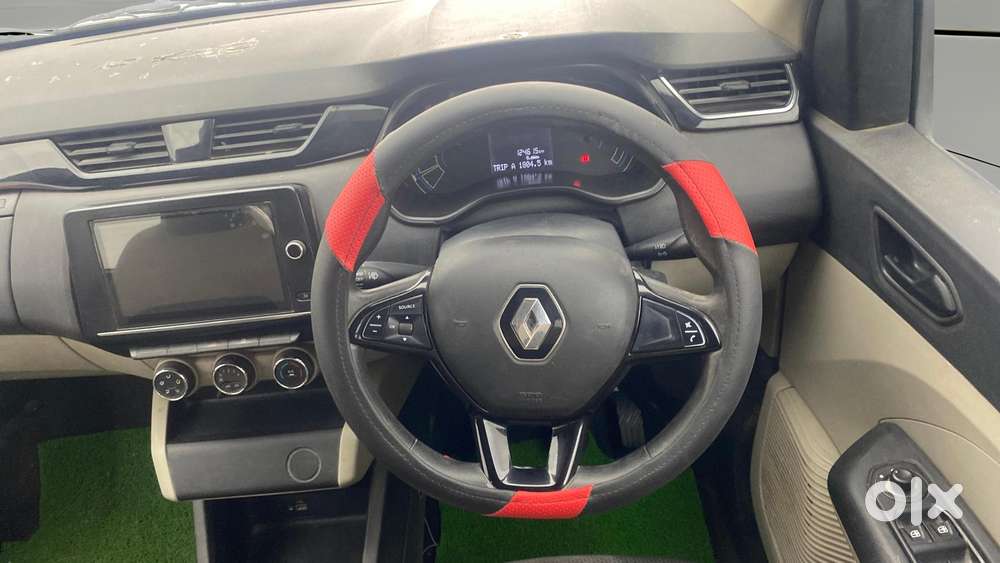 Renault Triber Rxt, 2022, Petrol