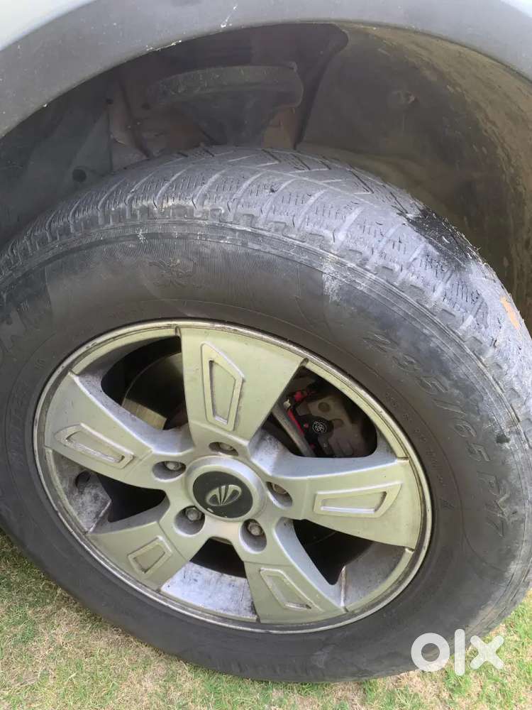 Mahindra Xuv500 2014 Diesel 74988 Km Driven