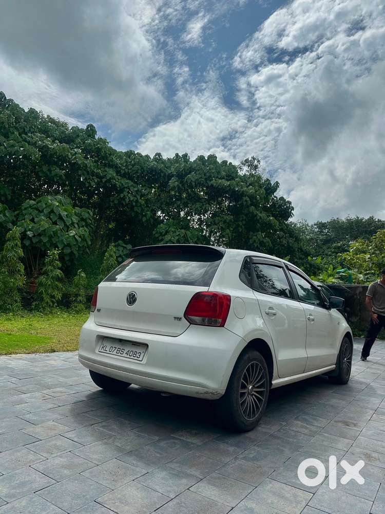 Volkswagen Polo Diesel Manual 2011