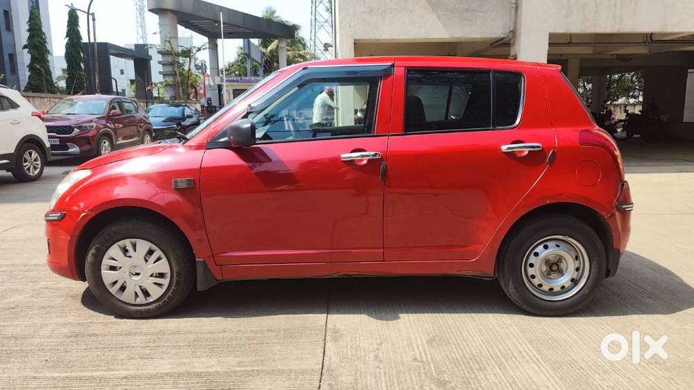Maruti Suzuki Swift Vxi Optional, 2010, Petrol