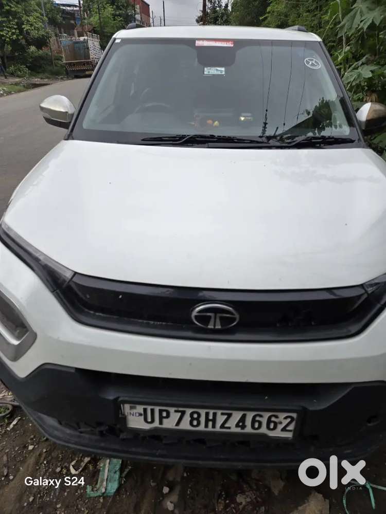 Tata Punch Accomplished Amt 2025