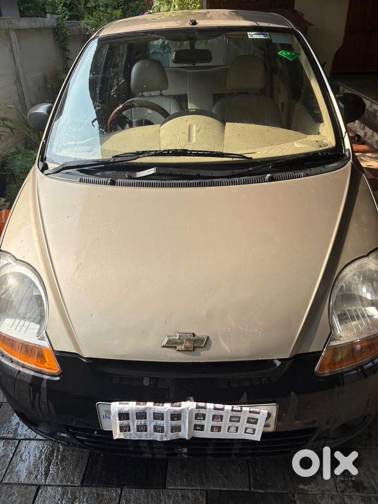 Chevrolet Spark 2010 Petrol + Lpg 82300 Km Driven