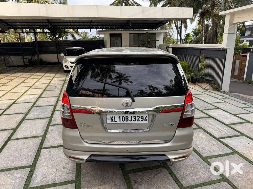 Toyota Innova, 2011, Diesel