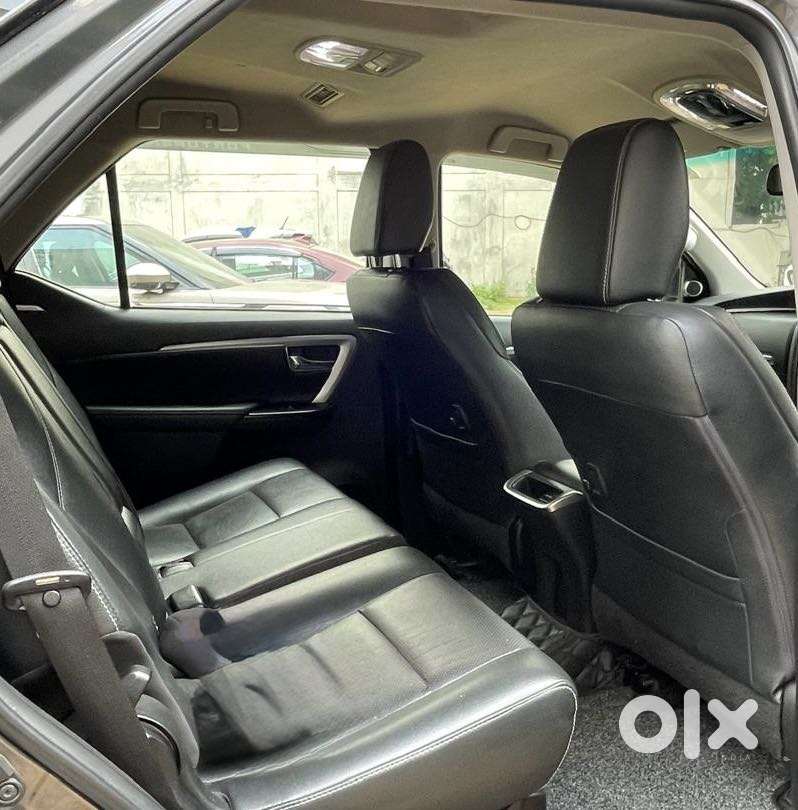 Toyota Fortuner 4x2 At 2.8 Diesel, 2022, Diesel
