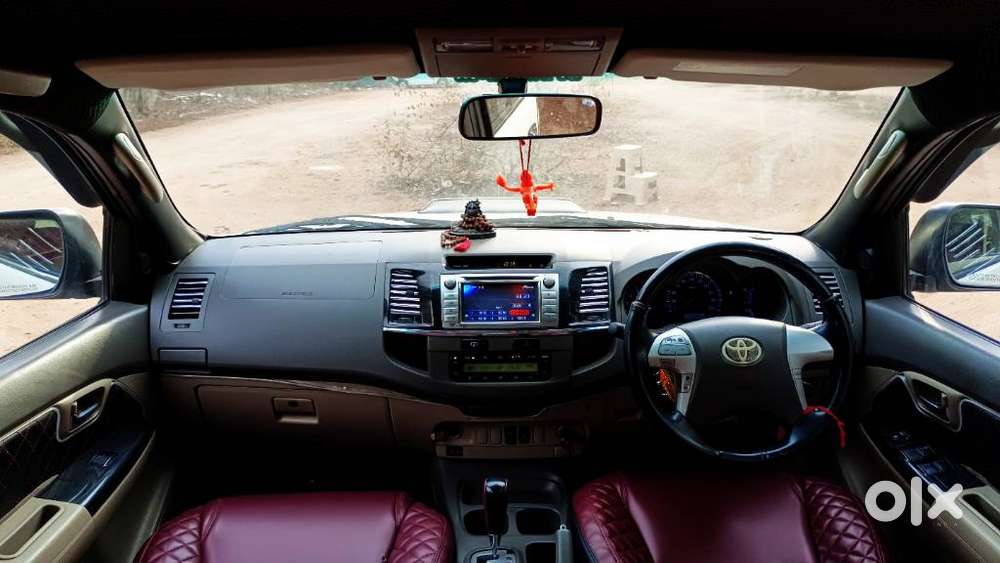 Toyota Fortuner, 2013