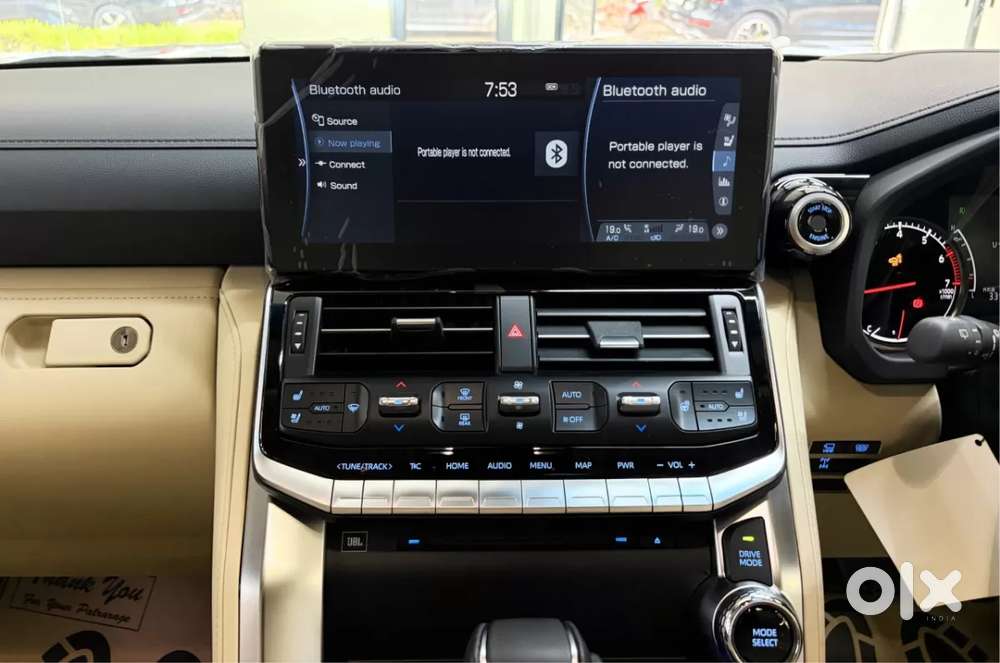 Toyota Land Cruiser V8 Petrol, 2026, Petrol