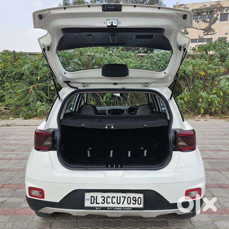 Hyundai Venue S 1.2 Petrol, 2021, Petrol