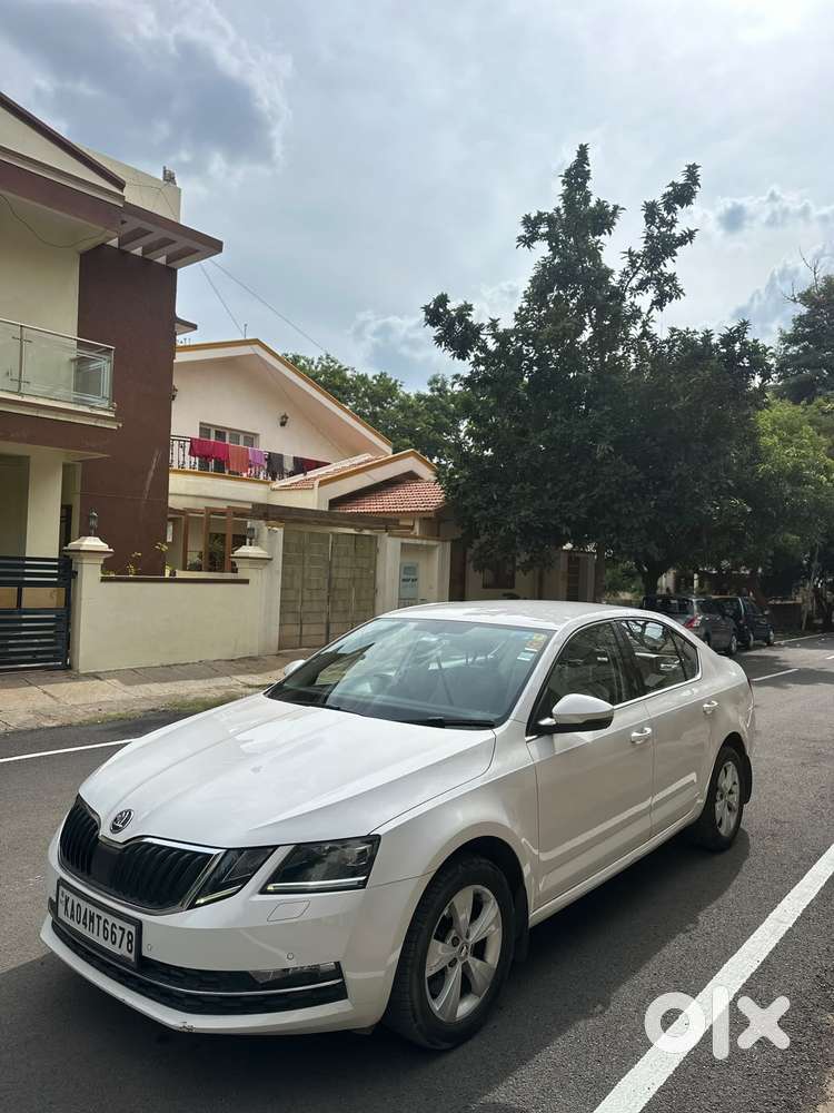 Skoda Octavia 2.0 Tdi At Style Plus, 2017, Petrol
