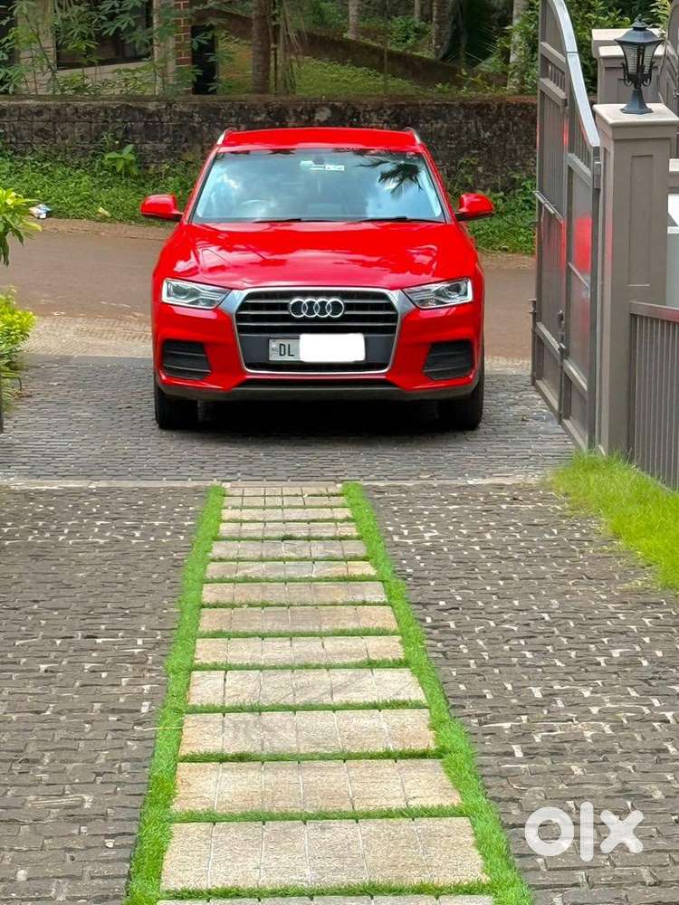 Audi Q3 Manual Neat & Well Maintained