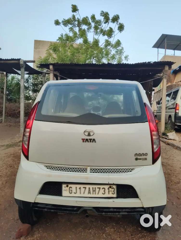 Petrol Par Chalu Chhe...cng Valve Chacj Karava Nu Chhe