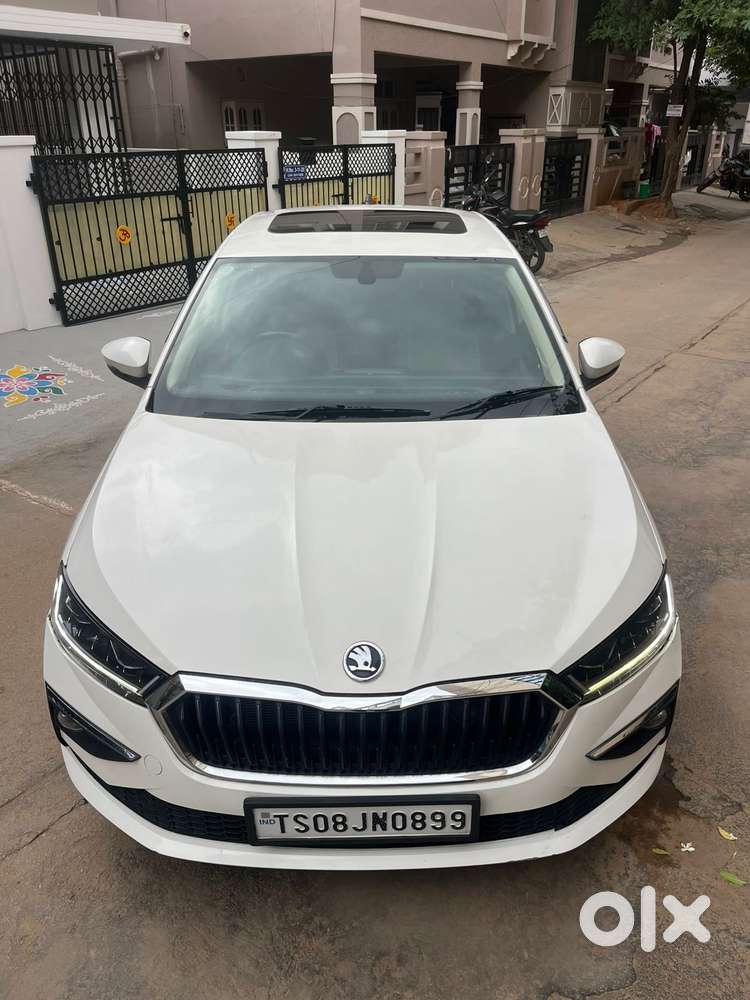 Skoda Slavia 1.5 Tsi Style At, 2022, Petrol