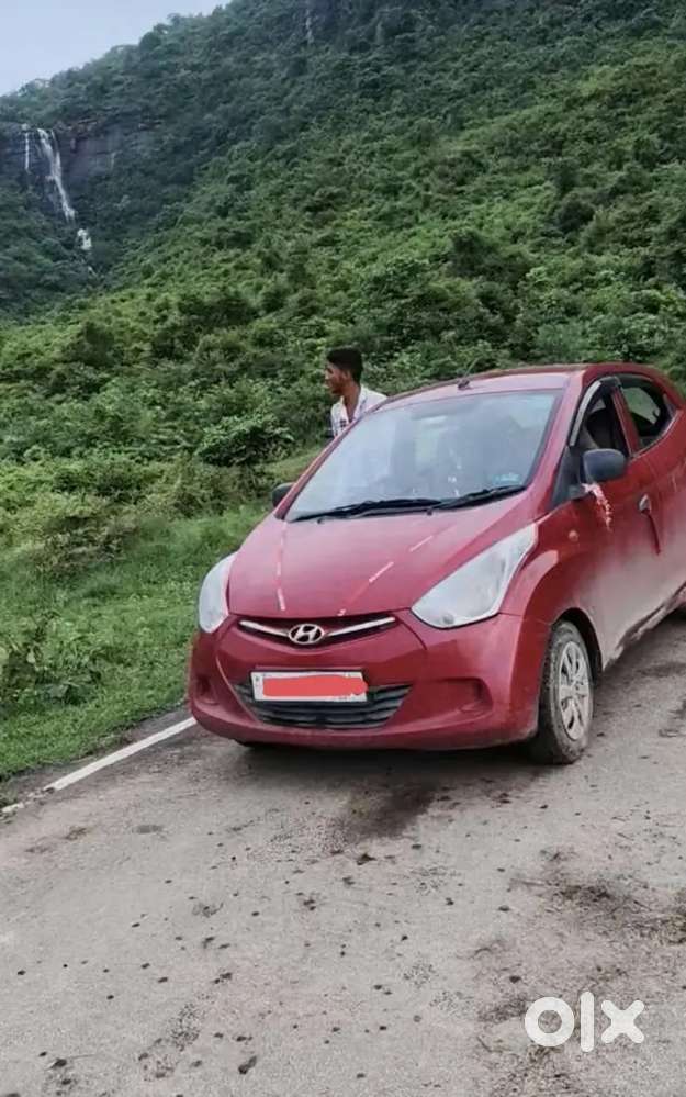 Hyundai Eon Magna 2013
