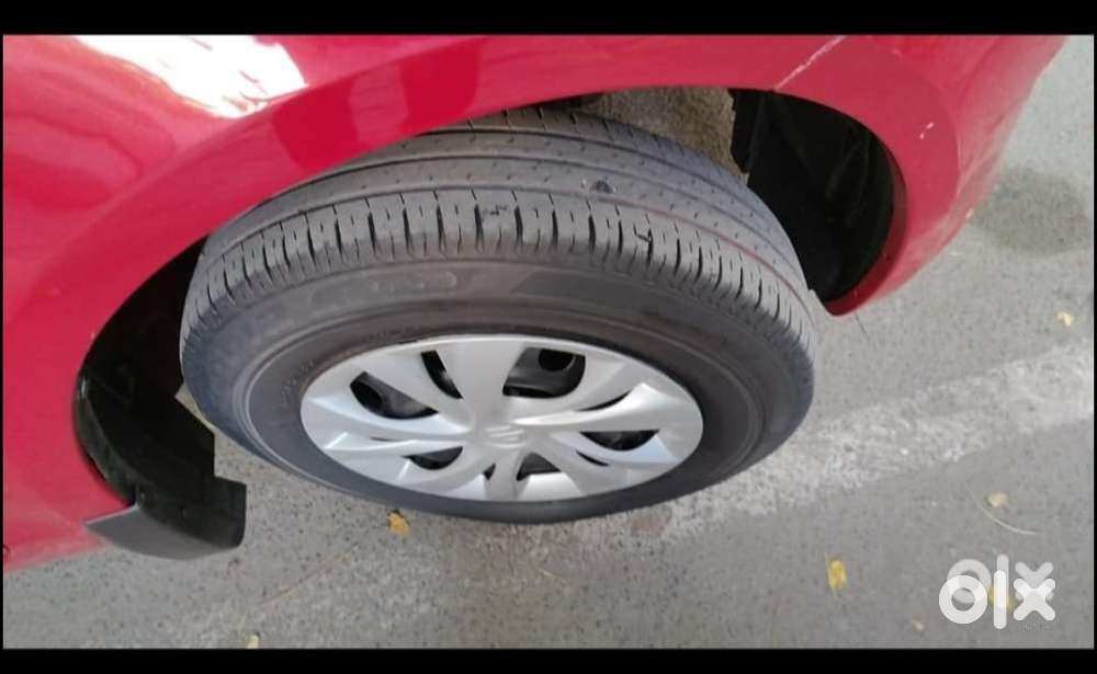 Maruti Suzuki Swift Vxi + Manual, 2013, Petrol