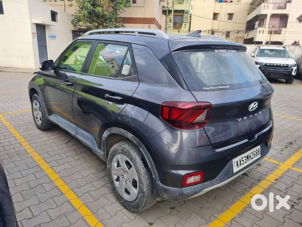 Hyundai Venue S Plus Mt 1.2 Kappa, 2021, Petrol
