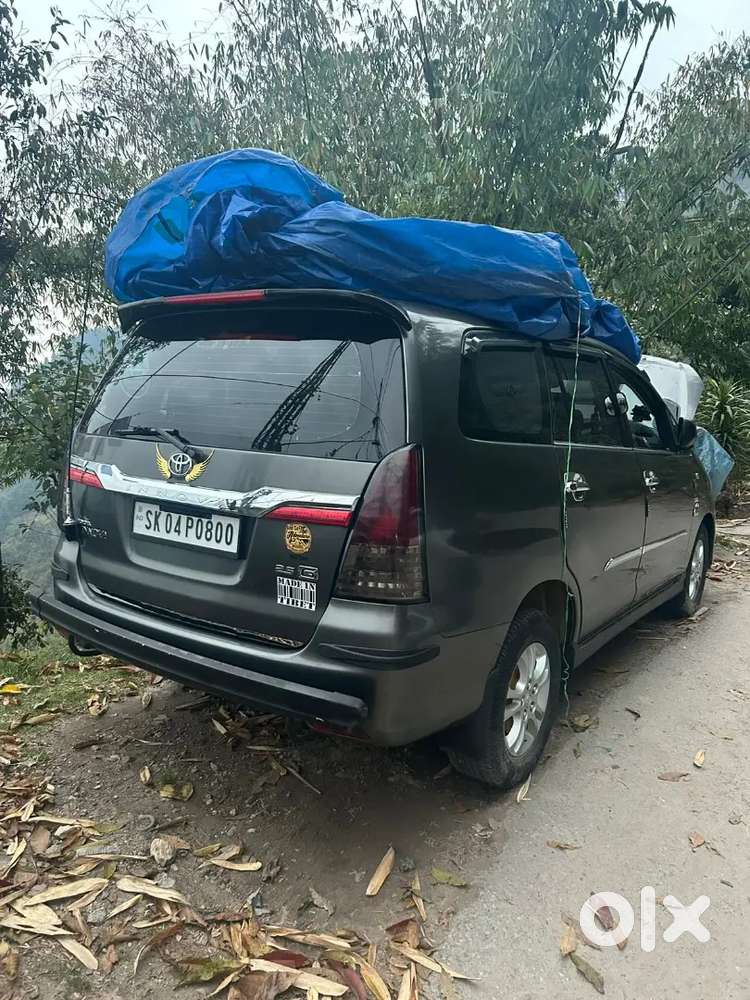 Toyota Innova 2010 Diesel Well Maintained
