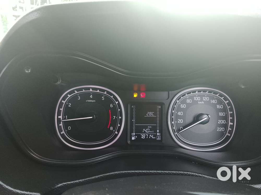 Maruti Suzuki Brezza 1.5 Zxi Plus Smart Hybrid, 2021, Petrol