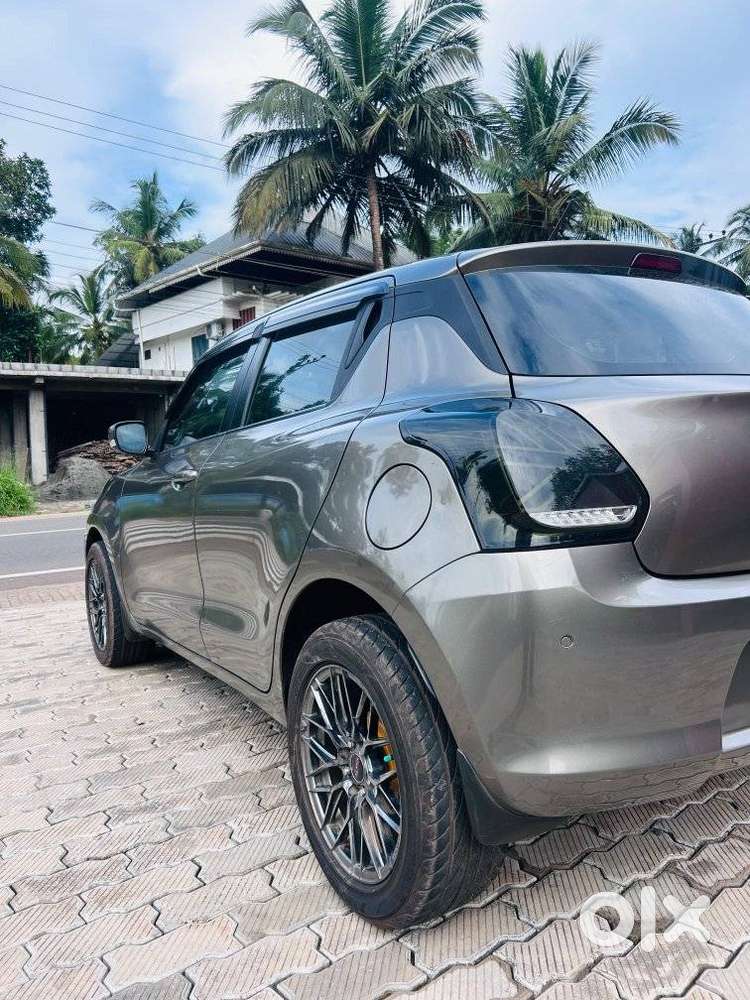Maruti Suzuki Swift Vxi + Manual, 2020, Petrol
