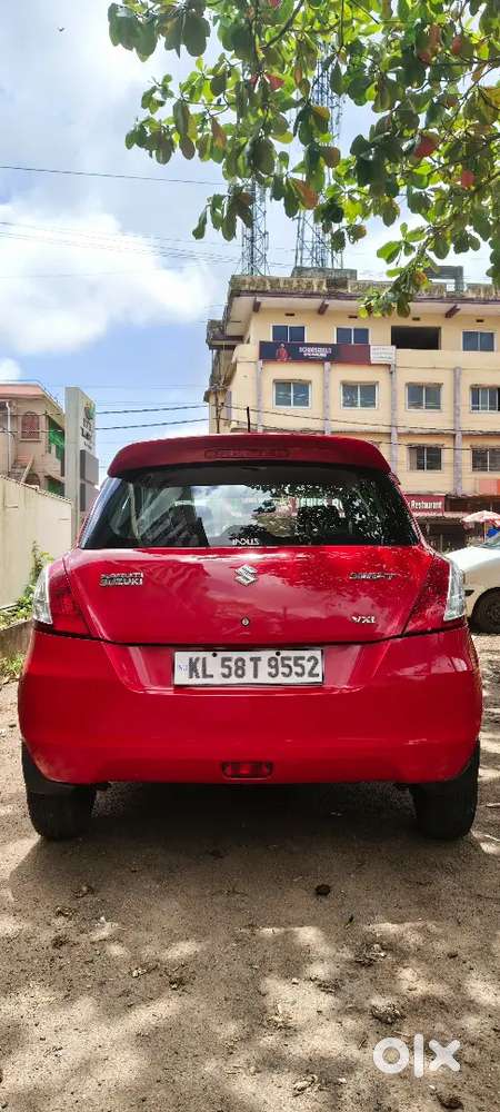 Maruti Suzuki Swift Vxi Petrol 2017