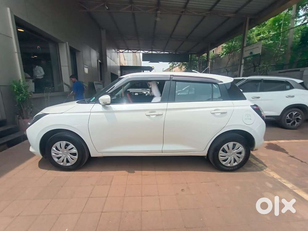 Maruti Suzuki Swift 1.2 Vxi (o), 2025, Petrol