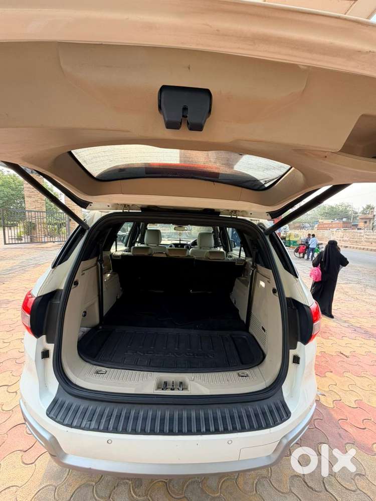 Ford Endeavour 3.2 Titanium At 4x4, 2019, Diesel