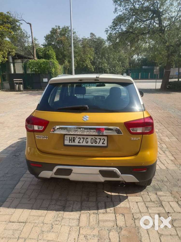 Maruti Suzuki Brezza Zdi+ Dual Tone, 2017, Diesel