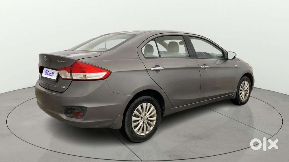 Maruti Suzuki Ciaz 2014-2017 At Zxi, 2016, Petrol
