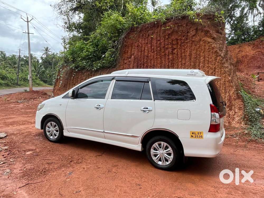 Toyota Innova Diesel 2016taxi Kerala