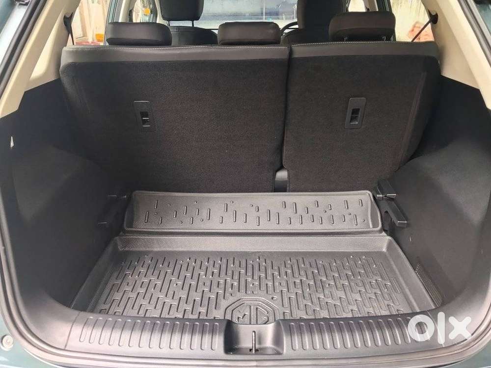 Mg Windsor Ev Essence, 2025, Electric