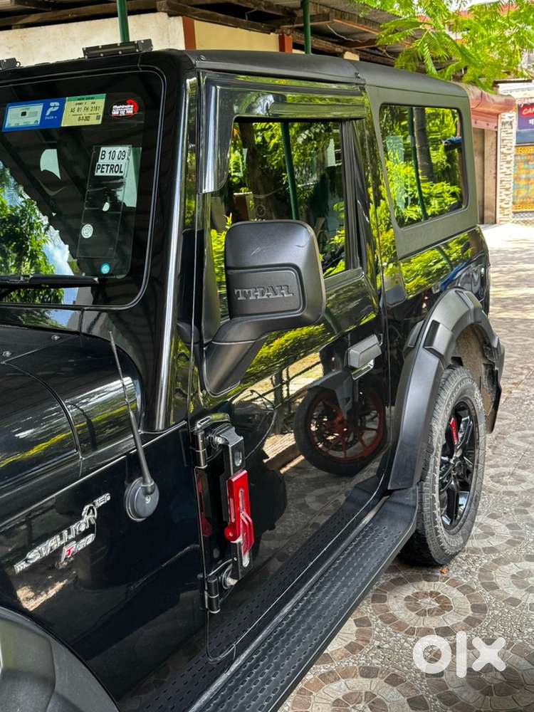 Mahindra Thar Petrol 4 By 4 Top Model .