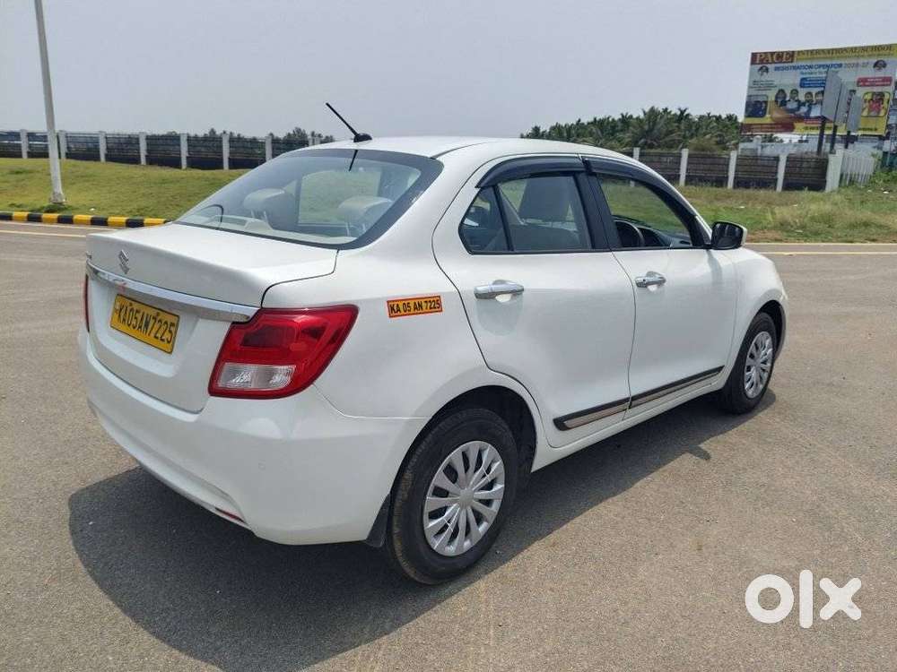 Maruti Suzuki Dzire 1.2 Vxi, 2024, Cng & Hybrids