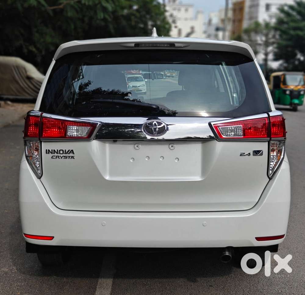 Toyota Innova Crysta 2.4 V, 2017, Diesel