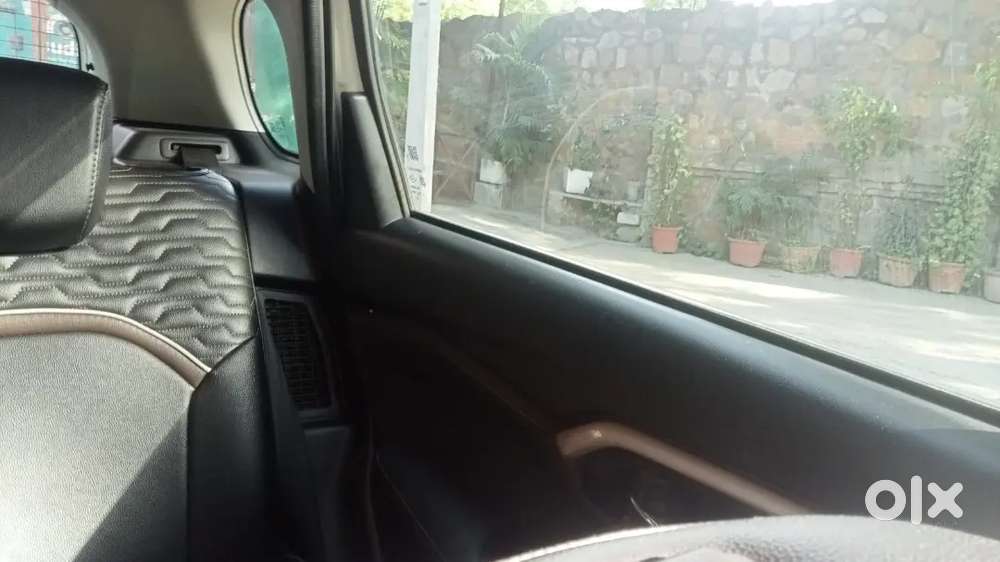 Maruti Suzuki Grand Vitara 2025 Petrol 28000 Km Driven