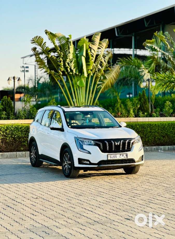 Mahindra Xuv700 2.2 Ax 7 Diesel At Str, 2023, Diesel