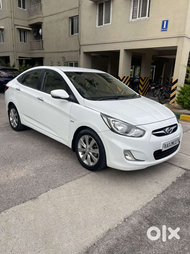 Hyundai Verna 1.6 Sx (o) Vtvt At, 2012, Petrol