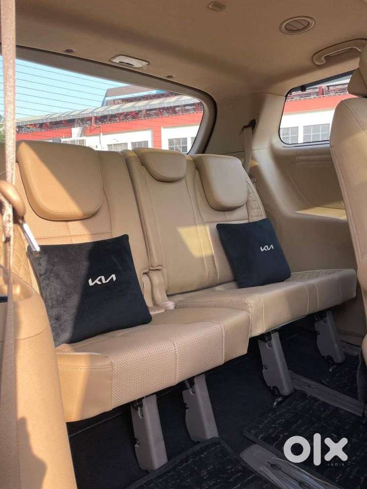 Kia Carnival Limousine Plus 7 Str, 2022, Diesel