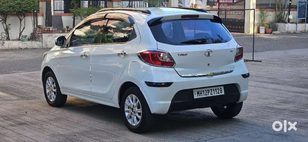 Make _ Tata 
Variant _  Tiago Xz Petrol 
Model _ 2018(2),
