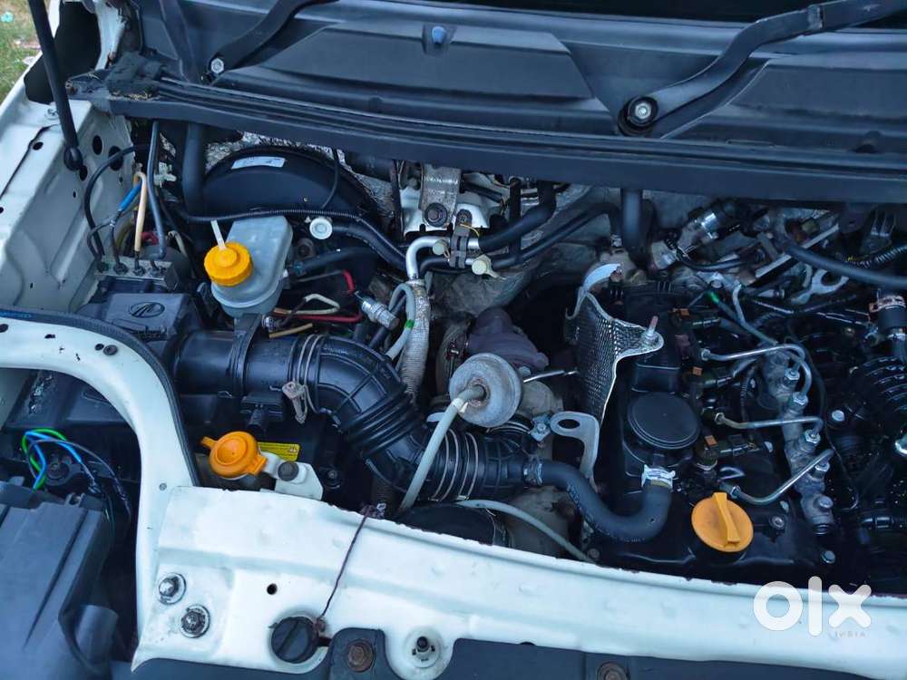 Mahindra Tuv 300 Plus 2016 Diesel Good Condition