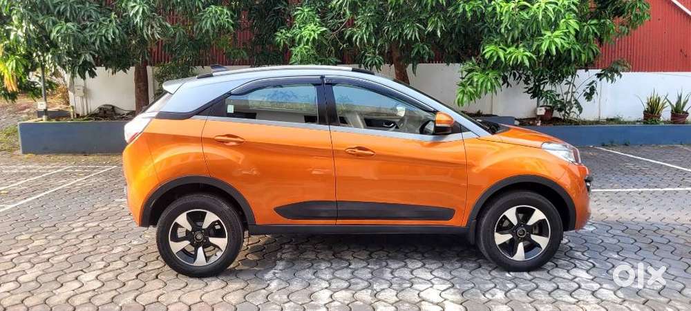Tata Nexon, 2019, Petrol
