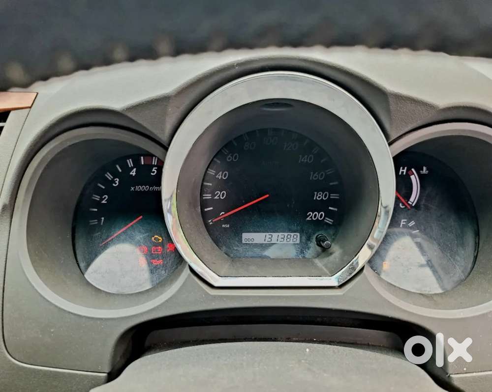 Toyota Fortuner 3.0 4x4 Manual, 2012, Diesel
