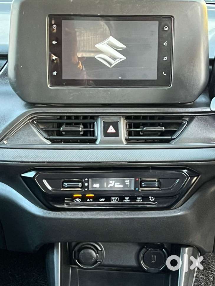 Maruti Suzuki Swift Vxi Cng, 2024, Petrol