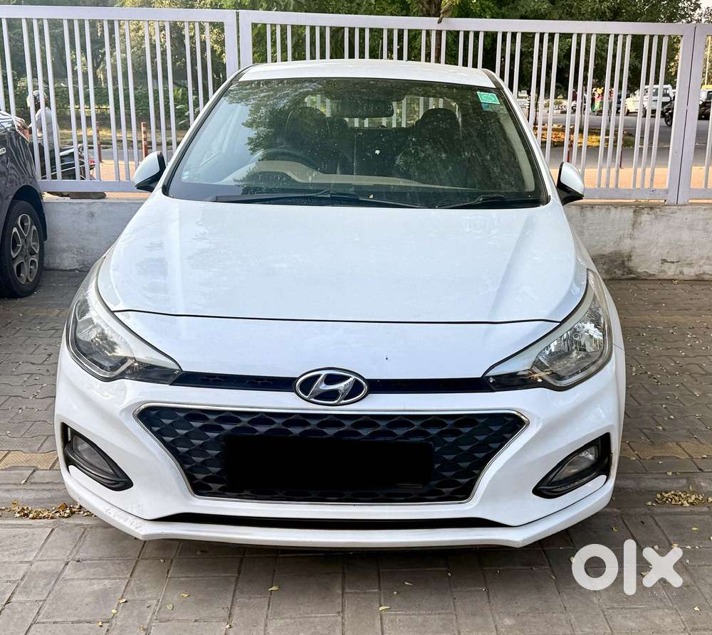 Hyundai Elite I20 Sportz (o) 1.2, 2020, Petrol